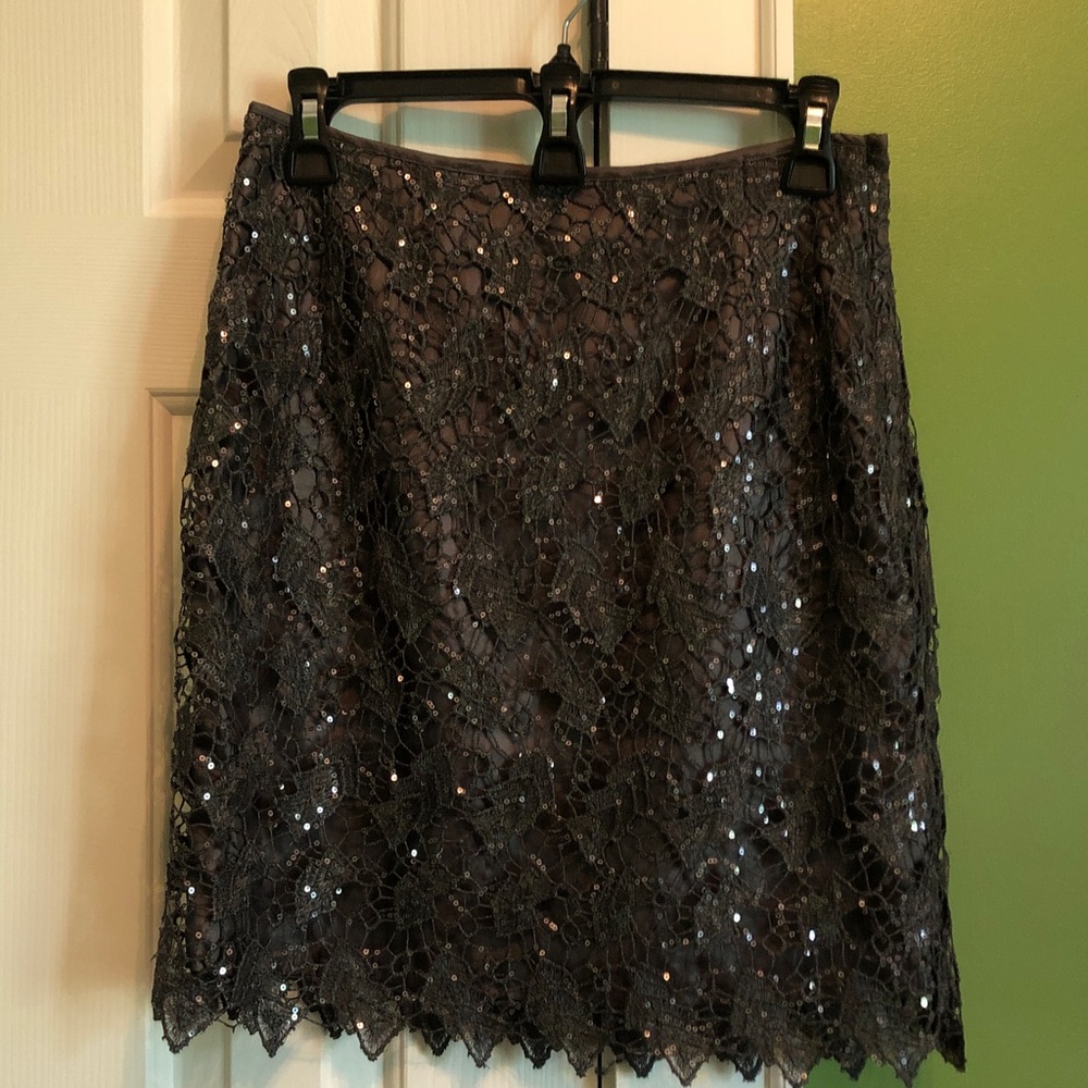 Woven sequined skirt